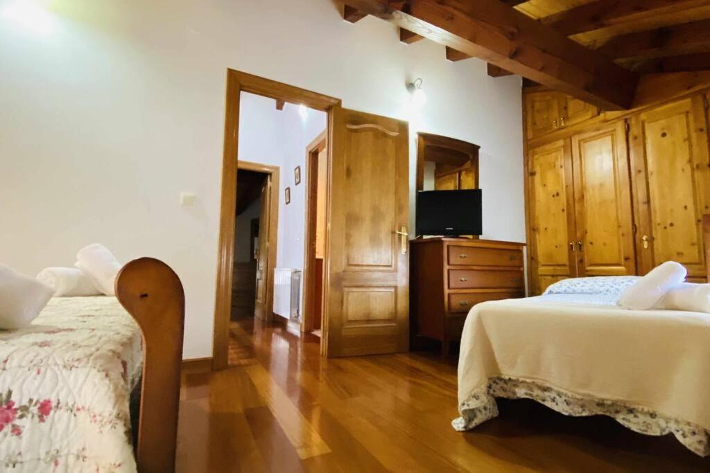 Apartamentos Lleguera 1 Llanes Ngoại thất bức ảnh